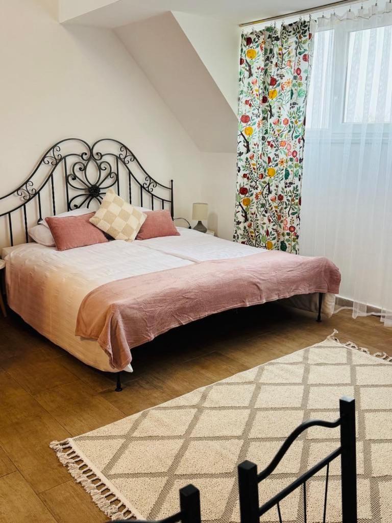 Holiday In Gyula Exterior foto